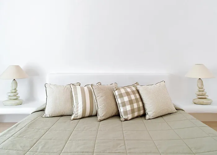 Hotel Evgenia & By Calm Collection 2*