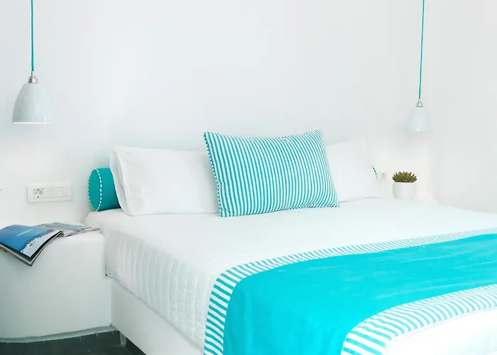 Hotel Evgenia & By Calm Collection 2*