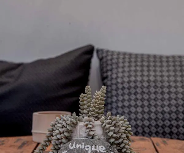 Hotel Evgenia & By Calm Collection Fira (Santorini)