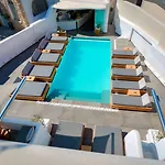 Evgenia & By Calm Collection Hotel 2*