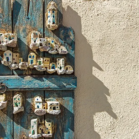 Evgenia & By Calm Collection ホテル 2*