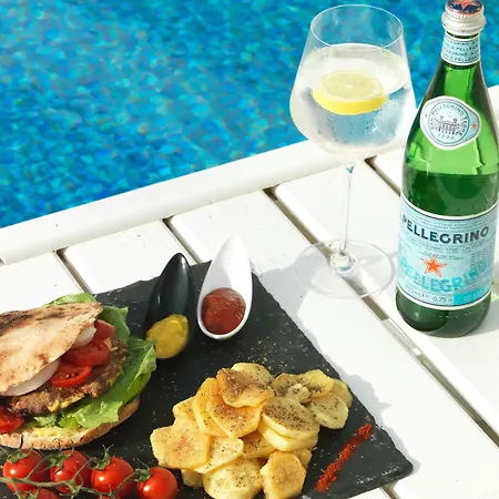 Evgenia & By Calm Collection Тира