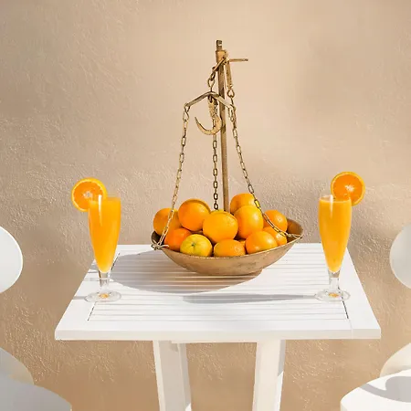 ホテル Evgenia & By Calm Collection