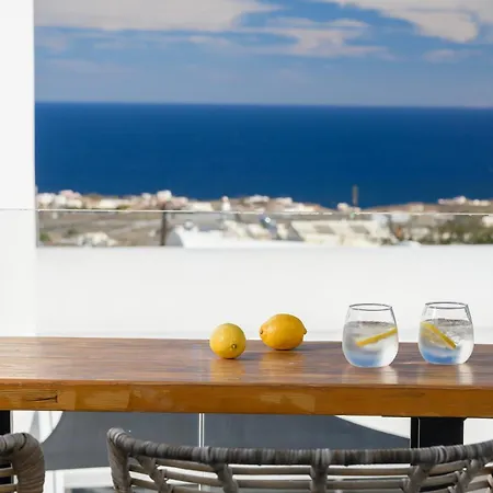 Otel Evgenia & By Calm Collection Fira (Santorini)