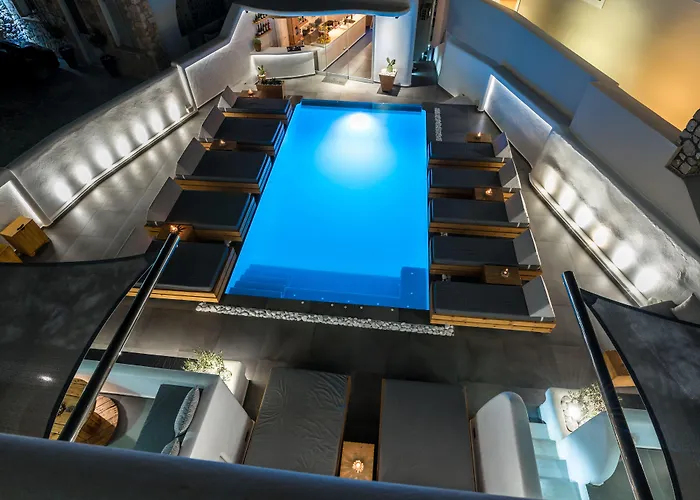 Evgenia & By Calm Collection ホテル サントリーニ