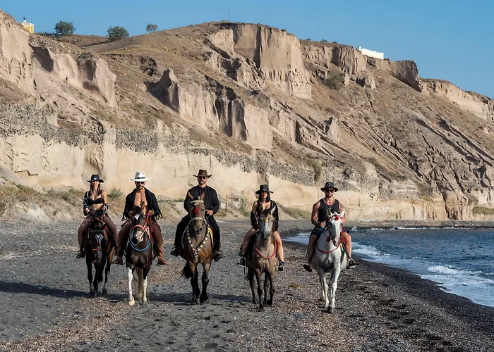 Evgenia & By Calm Collection ホテル サントリーニ