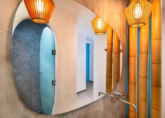 Evgenia & By Calm Collection 酒店 2*