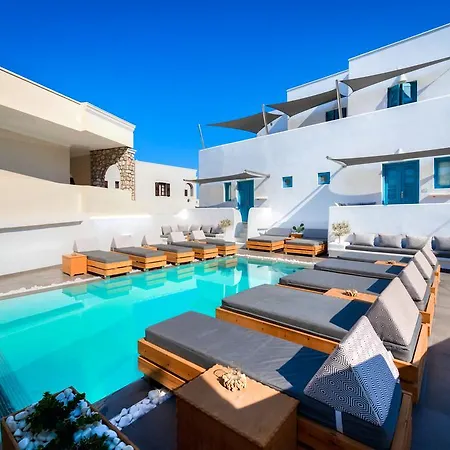 Evgenia & By Calm Collection Fira (Santorini)